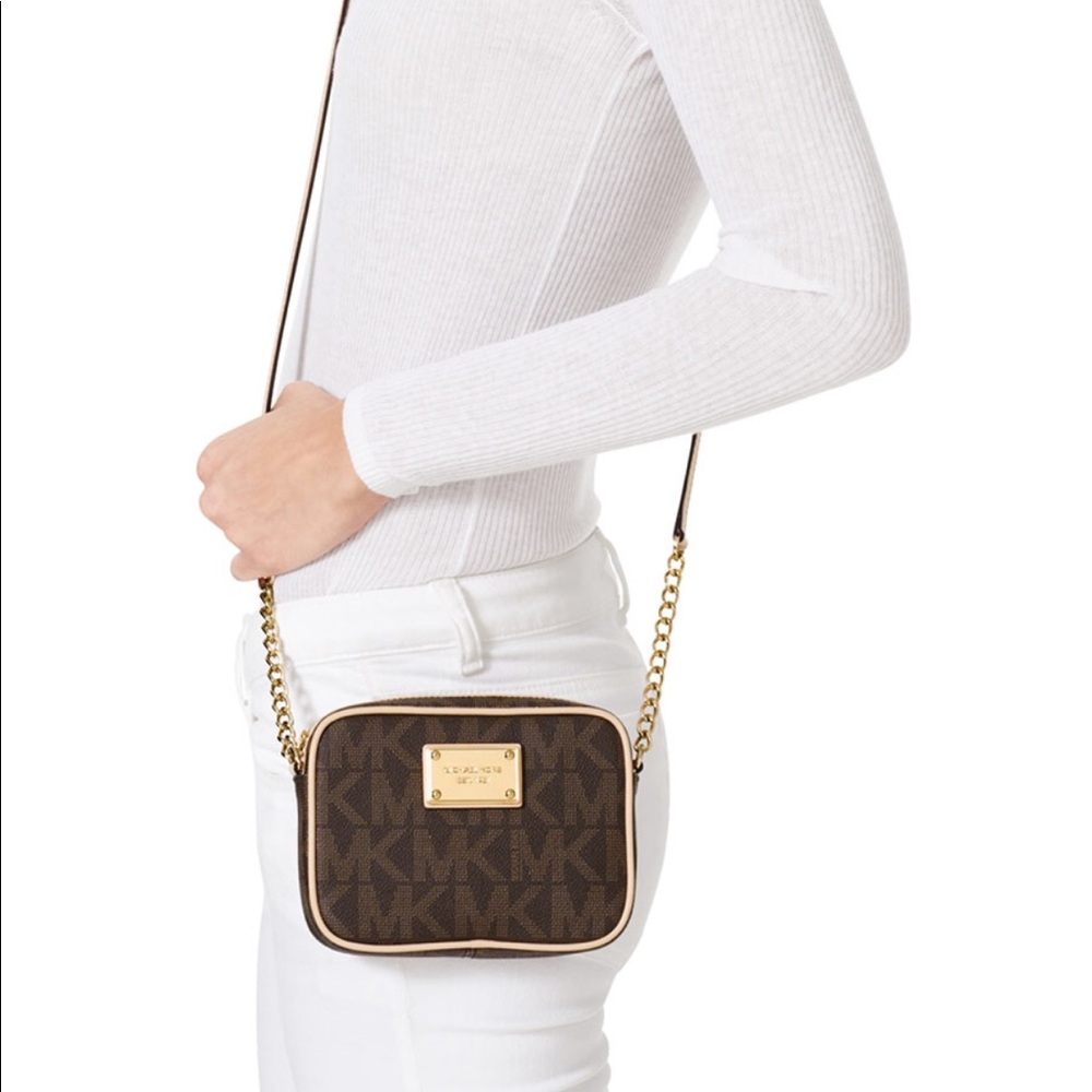 Michael Kors Jet Set Crossbody